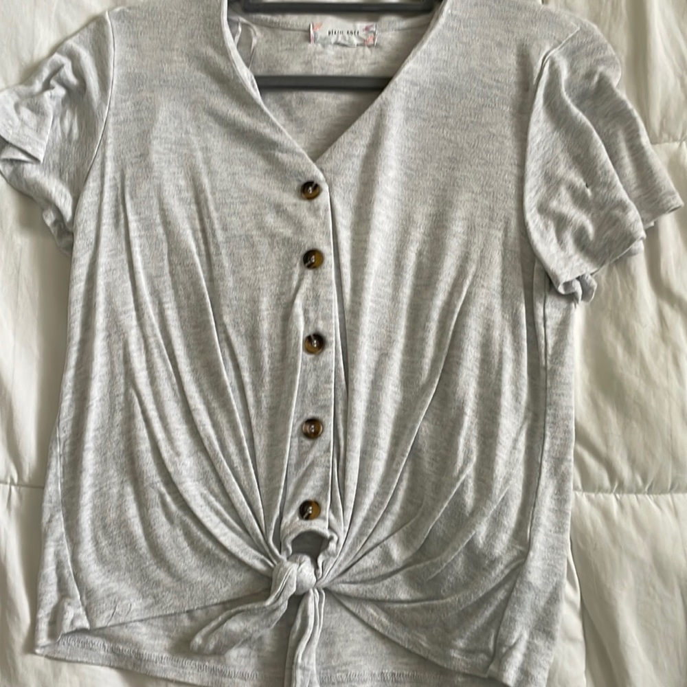 knot grey top